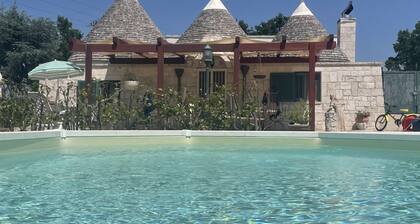 Great trulli house in the Apulian countryside!