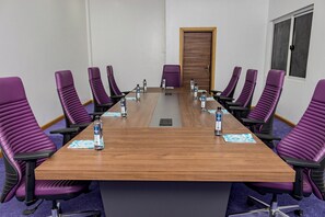 Business center - The Warwick Hotel, Nanyuki (Nanyuki)