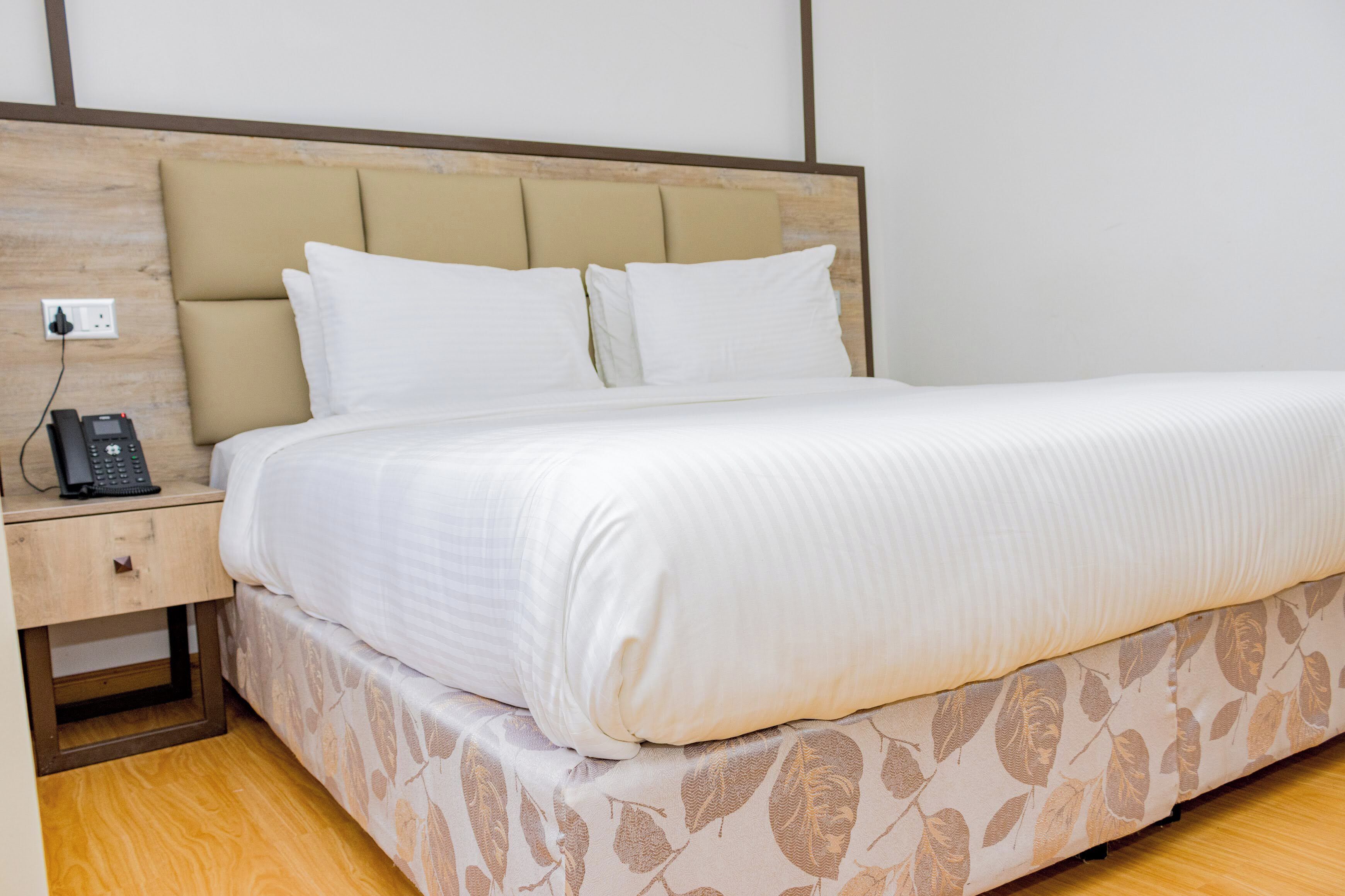 Family Suite | Minibar, individually decorated, individually furnished, desk