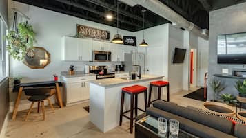 Televisie en een kantoor