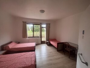 6 slaapkamers, gratis wifi, beddengoed, rolstoeltoegankelijk