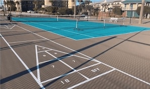 Lapangan tenis