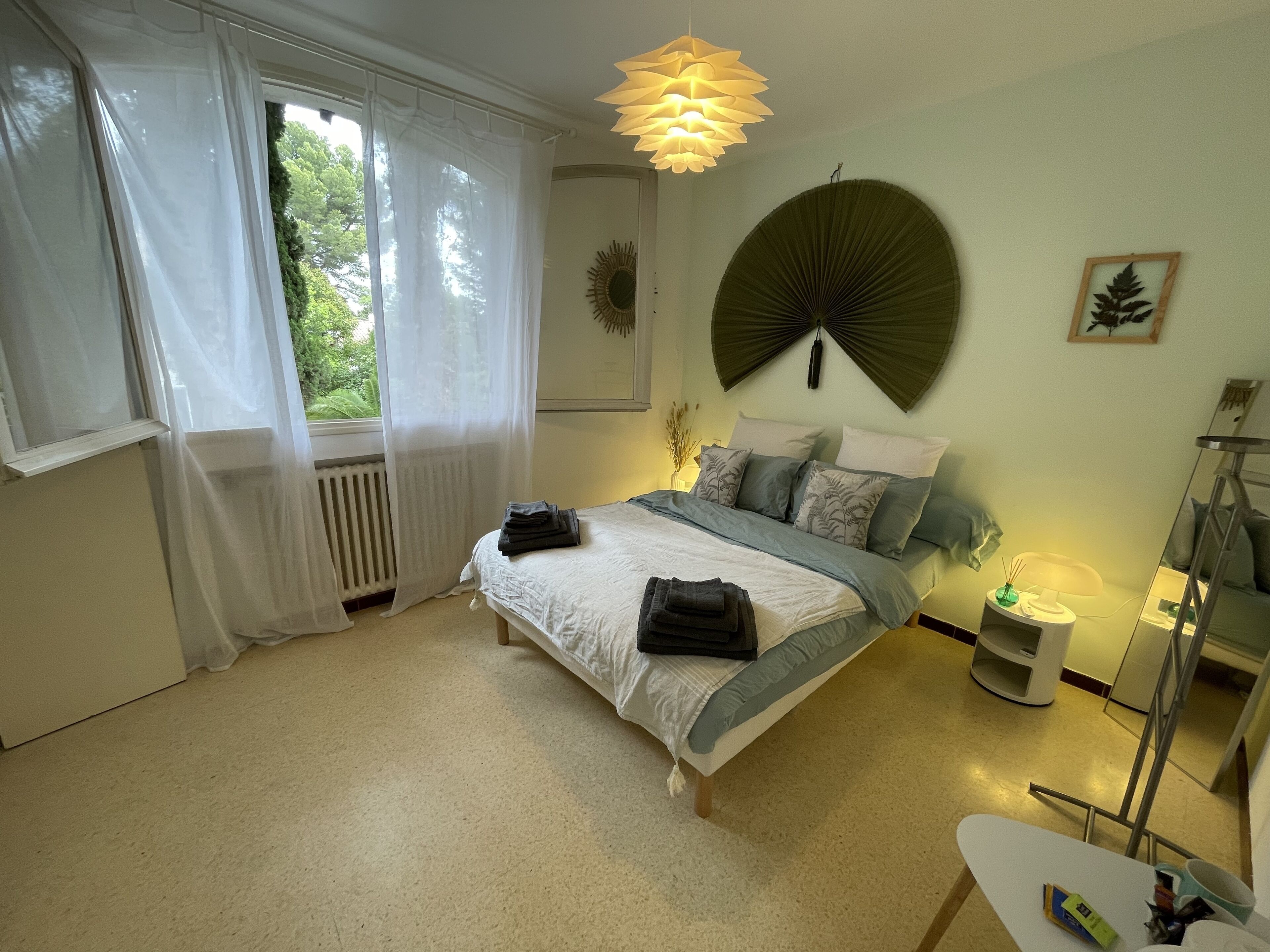 3 bedrooms, WiFi, bed sheets