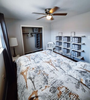 1 habitación, escritorio, tabla de planchar con plancha y wifi gratis 