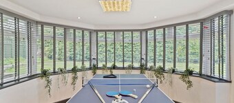 Stunning Coastal Retreat - Indoor Pool - Sauna