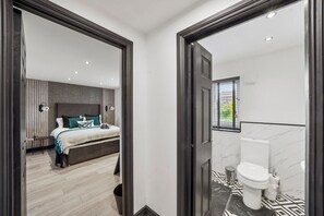 7 bedrooms, Internet