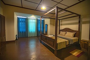 Basic-Villa | 5 Schlafzimmer