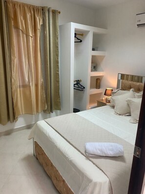 3 bedrooms, WiFi, bed sheets