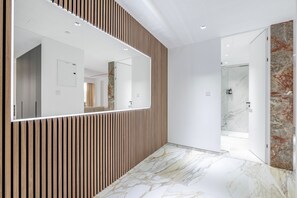 Luxury Apartment, 1 Bedroom, Balcony | Living area | 75-inch LED TV with satellite channels, TV, Netflix - Stunning 1BR in Bahar near JBR Beach (Dubai)