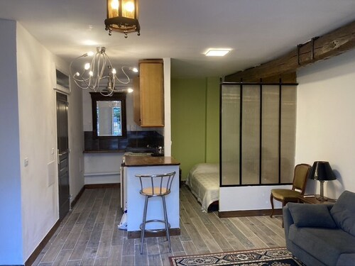 Charmant Studio 25min Aéroport Paris CDG