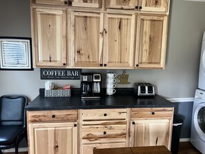 Interior - Walk in Family Friendly Condo at the Suites of Fall Creek. Sleeps 10 (Branson)