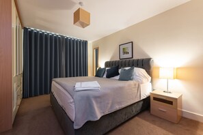 2 Schlafzimmer, Bügeleisen/Bügelbrett, kostenloses WLAN, Bettwäsche