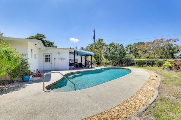 Bradenton Vacation Rental | 2BR | 2BA | 1,559 Sq Ft | Steps-Free Access