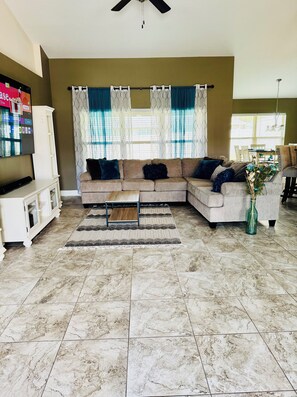 تلفزيون ذكي، ستيريو