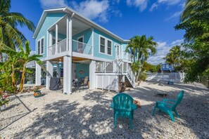 Property grounds - Dickey's Dockside Retreat (Summerland Key)