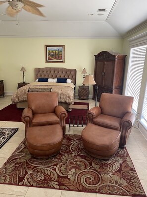 5 Schlafzimmer, Bügeleisen/Bügelbrett, Reisekinderbett, kostenloses WLAN