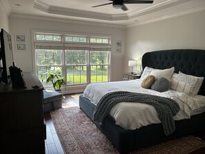 4 chambres, fer et planche à repasser, Wi-Fi, draps fournis