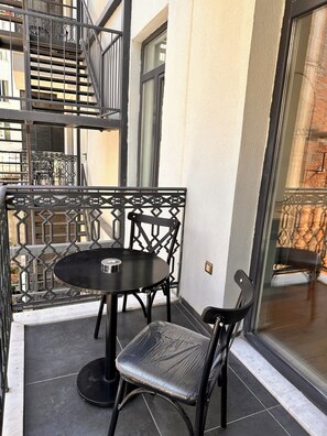 Superior Double or Twin Room | Terrace/patio - Taksim Bosphorus Hotel (Istanbul)