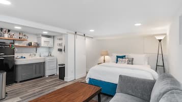 Classic Apartment | Living area