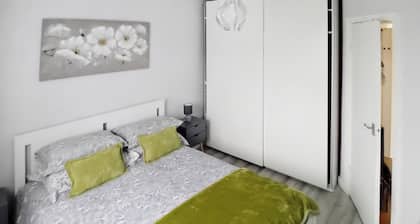 2 bedroom accommodation in Kinmel Bay, near Rhyl