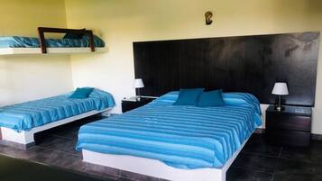 5 bedrooms, WiFi