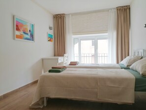 2 chambres, fer et planche à repasser, Wi-Fi, literie fournie