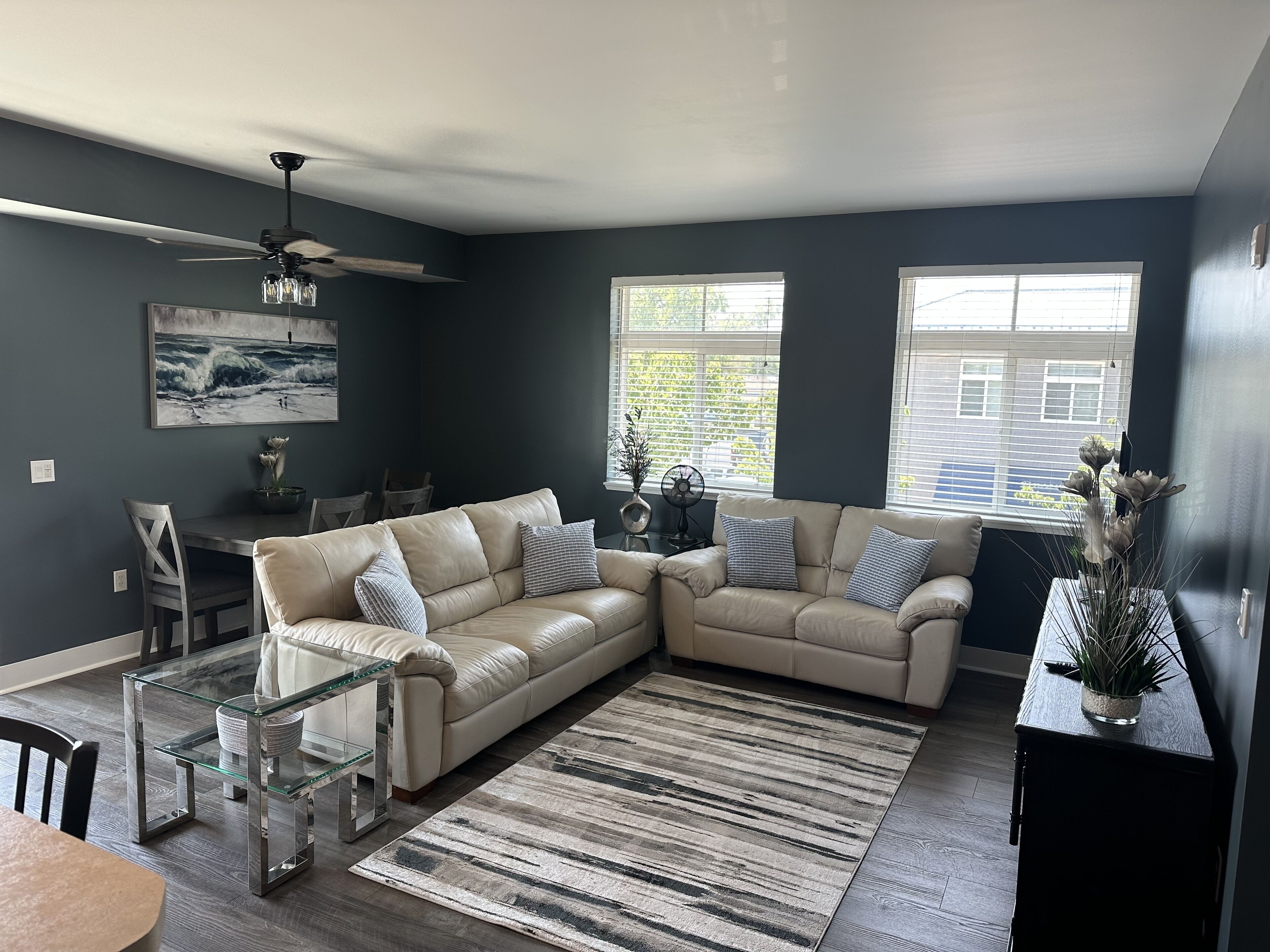 New- 1 Bedroom Condo, Great Location, Updated!!