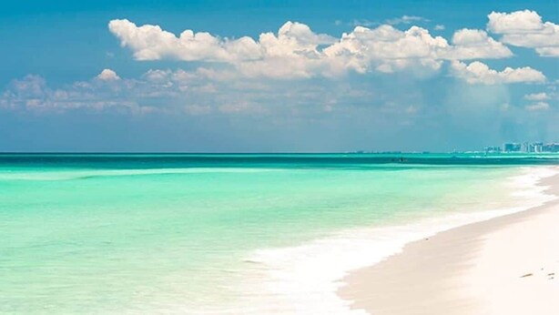 Beach nearby - Bikini Bottom *Destin Harbor* Private Gated Beach! (Destin)