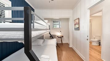6 bedrooms, iron/ironing board, travel crib, WiFi
