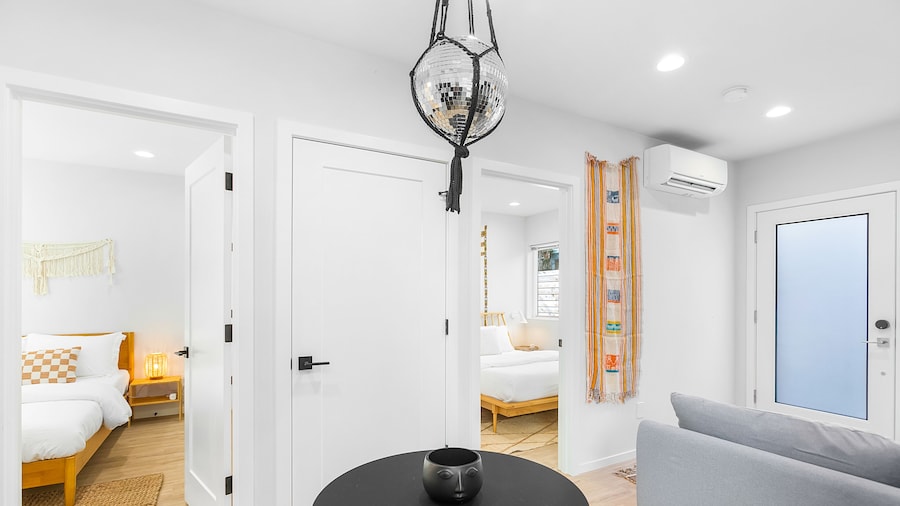The Sweetest Suite - 91 Walkscore