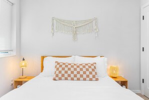 City Apartment - The Sweetest Suite - 91 Walkscore (Seattle)