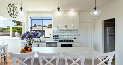 Pheeney Place Five-star pet Friendly