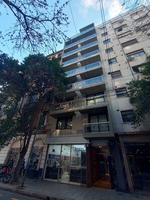 Façana frontal de l'allotjament