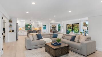 Classic House | Living area