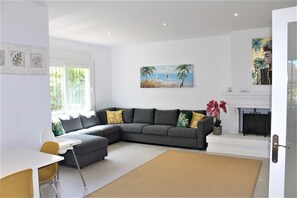 Téléviseur connecté, livres