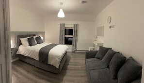 4 sovrum, strykjärn/strykbräda, resesäng och gratis wi-fi