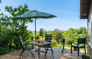 Outdoor dining - 3 bedroom stunning home in Knebel (Knebel)