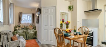 1 bedroom accommodation in Brand Green, near Redmarley