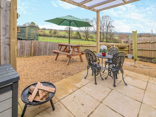 1 bedroom accommodation in Brand Green, near Redmarley