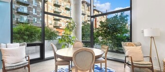 Airy and Open Corner Loft - 92 Walkscore