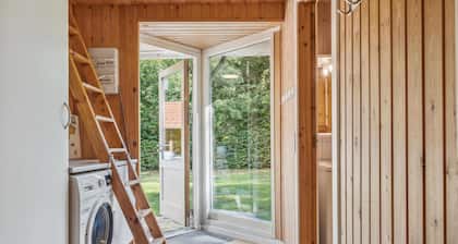 Beautiful home in Herning with WiFi