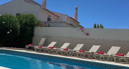 5 bed, all suite private pool , 5 min to beach