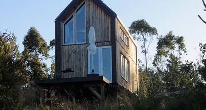 Cabaña Nordica con Hermosa Vista, 5 min de la Playa!
