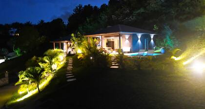 Lodge with panoramic views of the Caribbean Sea