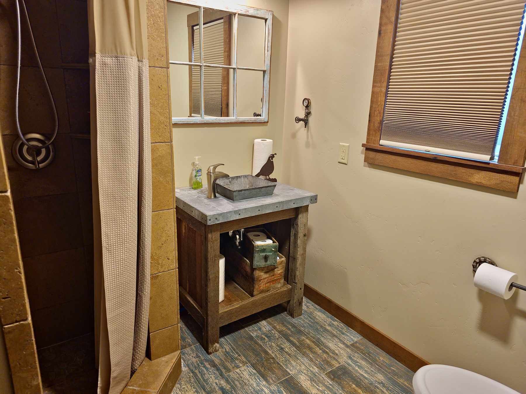 Shower, towels, soap, shampoo