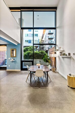 Appartement classique | Salle à manger