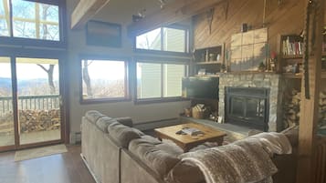 Smart TV, fireplace, video games, DVD player