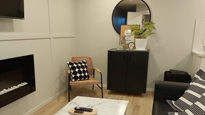智能電視、壁爐