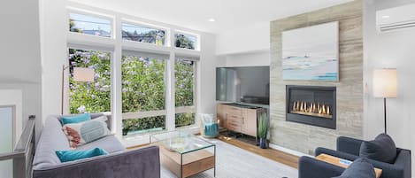 Classic Apartment | Living area