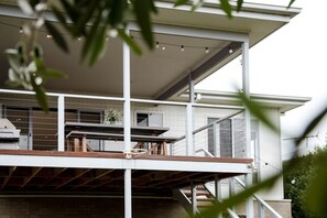 Exterior detail - Torquay Beach Holiday Homebase (Surf Coast)